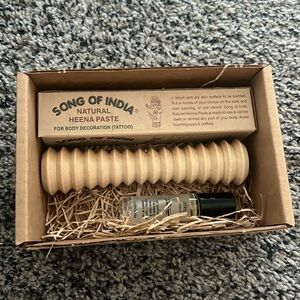 Henna Heena Paste Essential Oil Roller Set Song of India